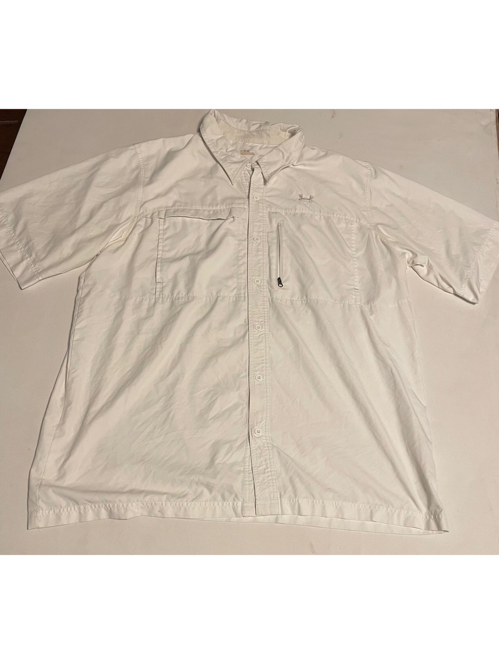 Under Armour White Short Sleeve Button-Up Shirt 100% Polyester Size L
